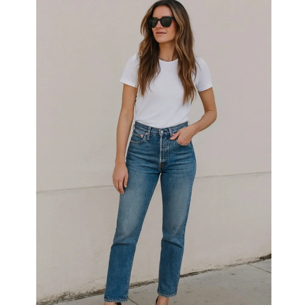 LEVI’S Wedgie High Rise Straight Jeans Premium Denim Button Fly 27